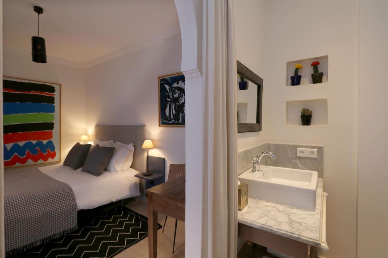 Riad Dar Safi - Privatise Pour 6/8 Pers. - Jacuzzi Marrakesh Exteriör bild